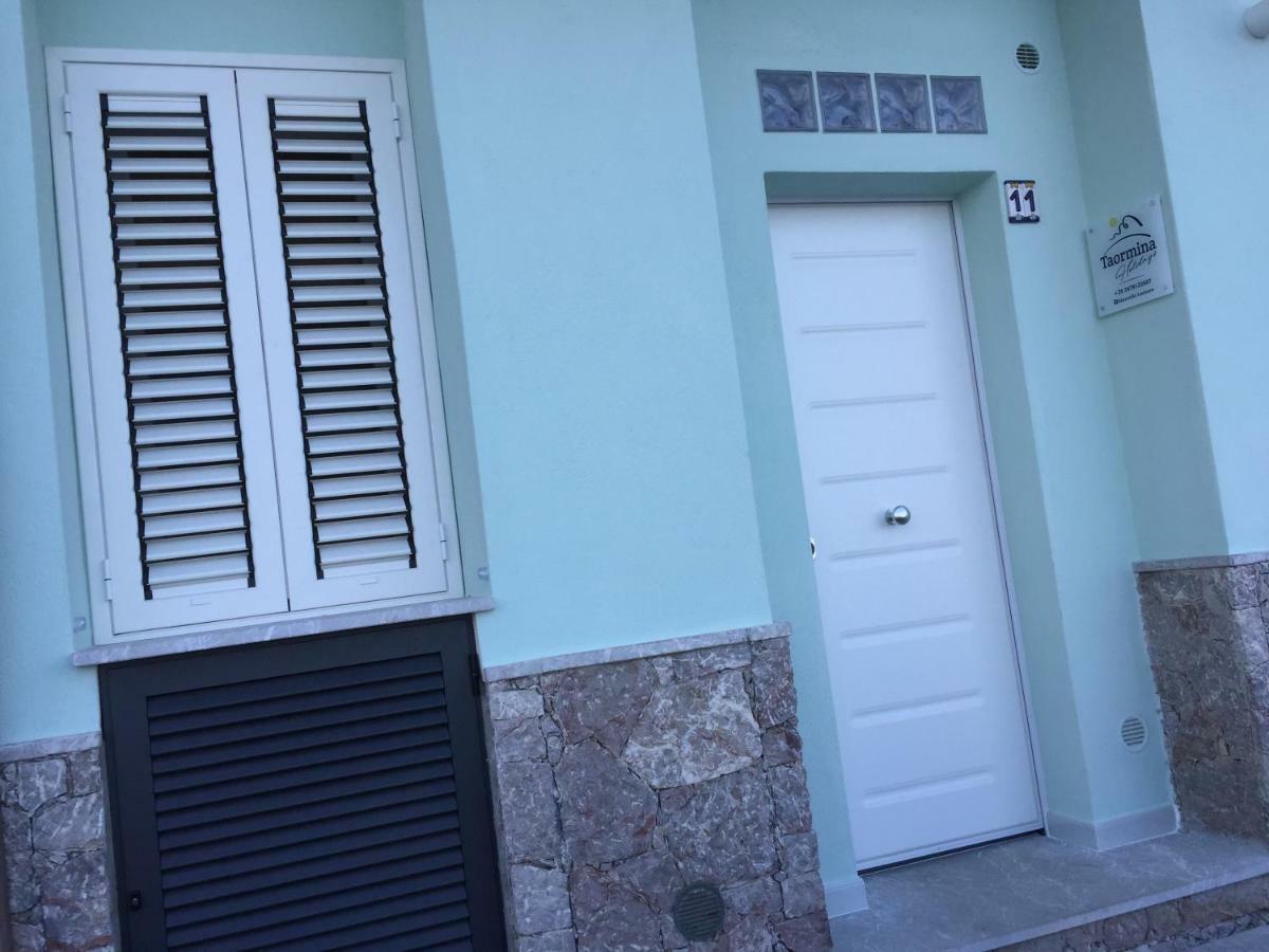 Taormina Holidays Giardini Naxos Exterior photo